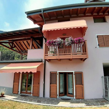 Casa Vacanze Cilla Comano Terme Ngoại thất bức ảnh